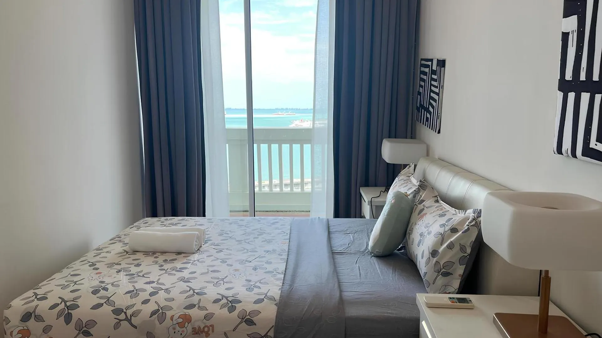 Apartment Straits Quay Seafront Suite L Panoramic Seaview Tanjung Tokong