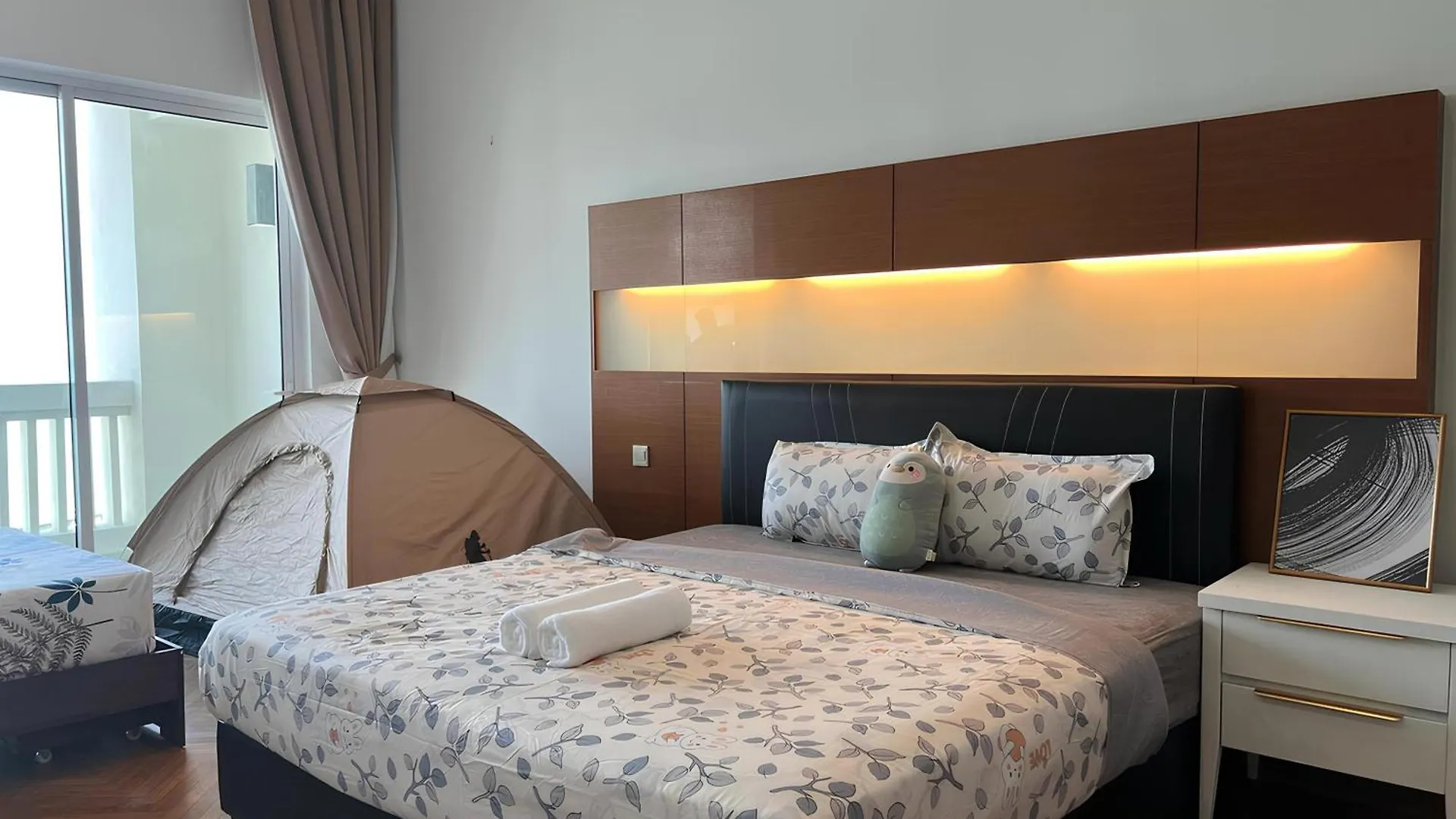 Straits Quay Seafront Suite L Panoramic Seaview Tanjung Tokong Apartment