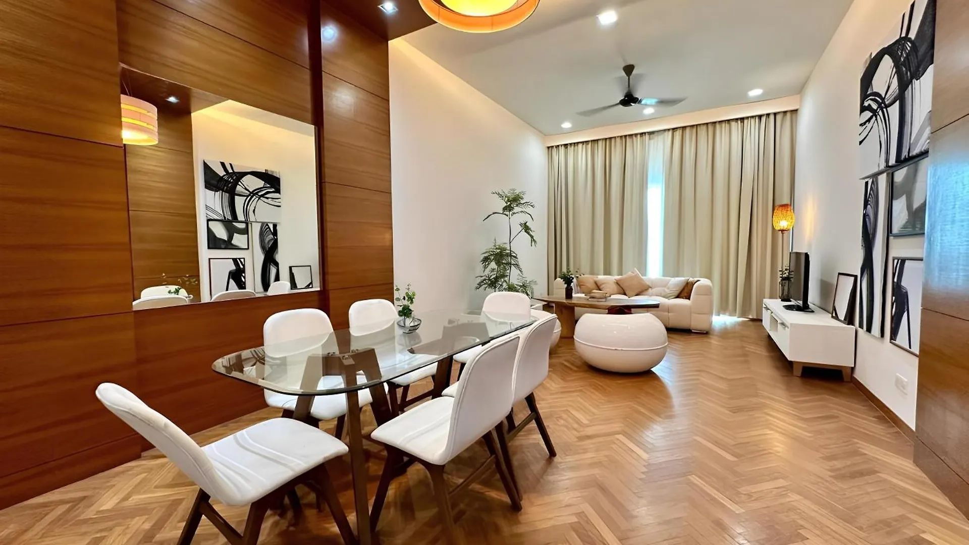 Straits Quay Seafront Suite L Panoramic Seaview Tanjung Tokong 0*,  Malaysia
