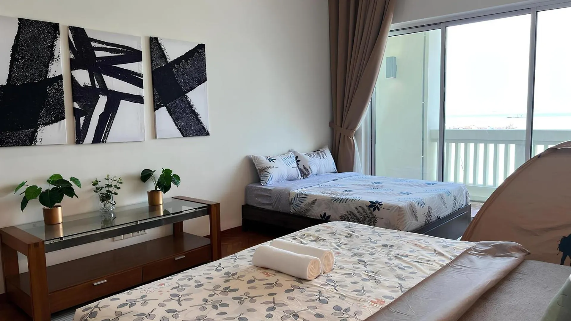 Apartment Straits Quay Seafront Suite L Panoramic Seaview Tanjung Tokong Malaysia